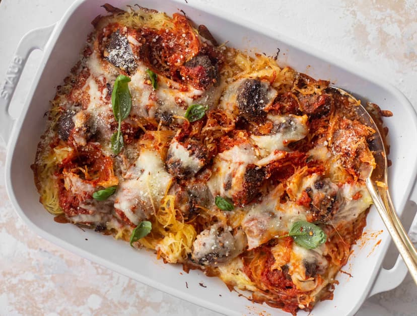 Baked Spaghetti Squash and Meatballs