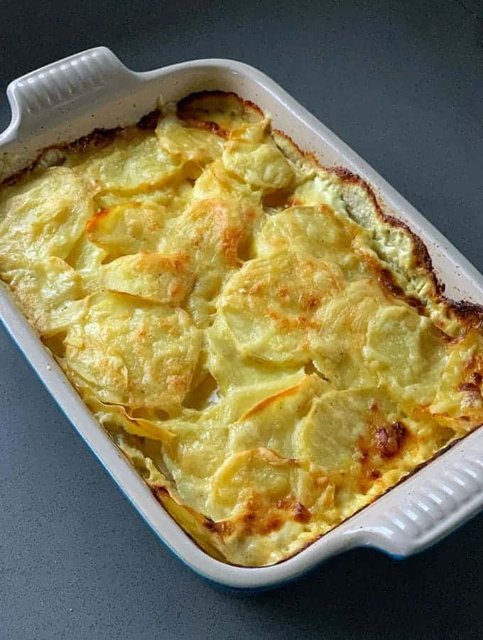 CHEESY POTATO BAKE