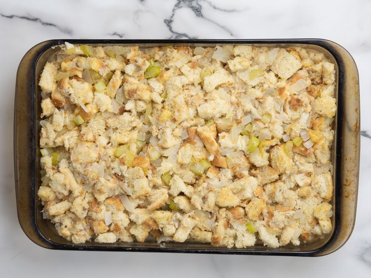 Classic_Bread_Dressing__step_7
