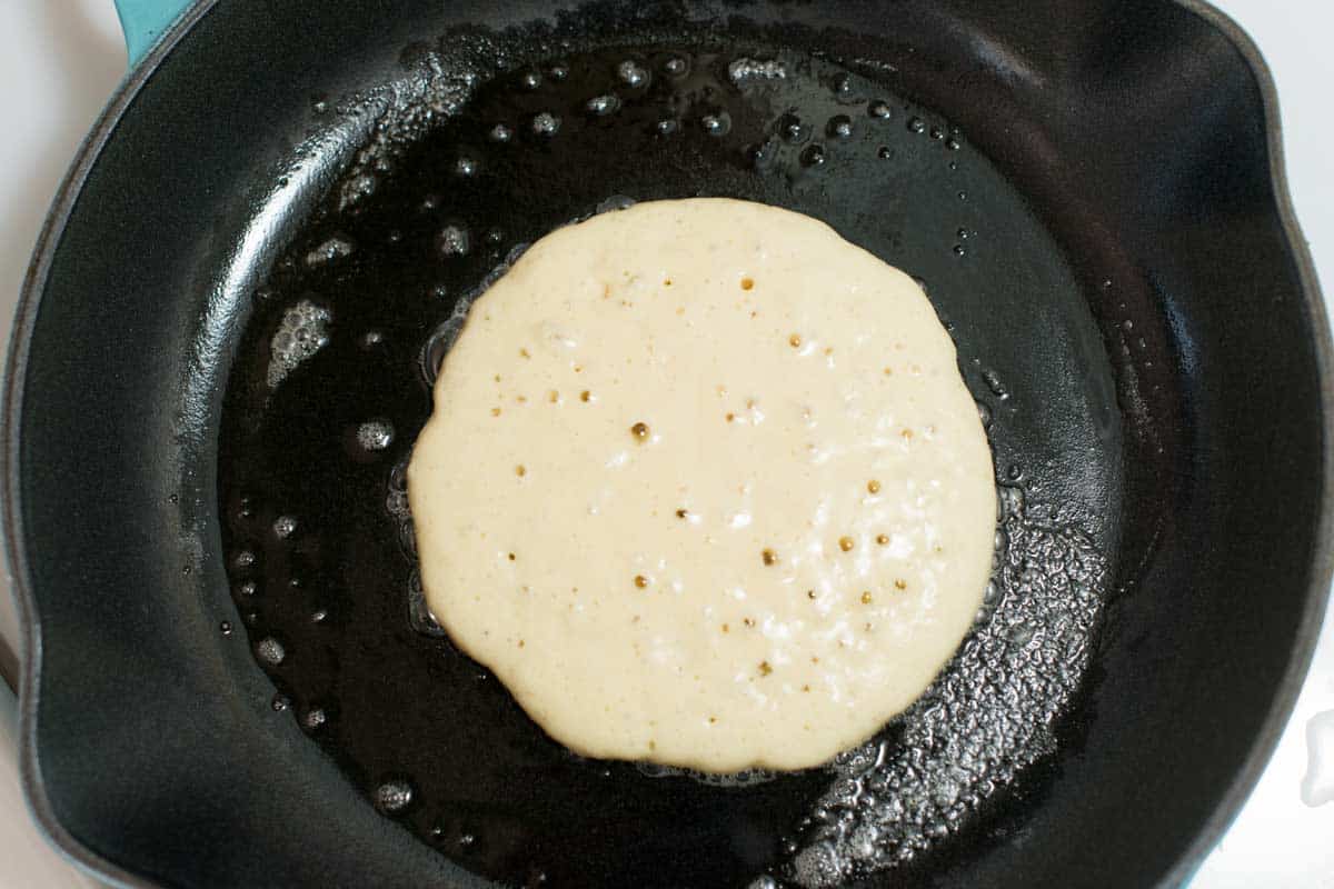 Easy_Fluffy_Pancakes__step_2